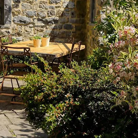 Charming In A Farm With Views, Cleaning Included