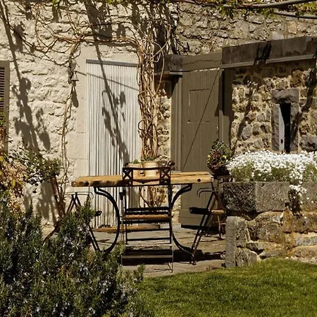 Charming In A Farm With Views, Cleaning Included